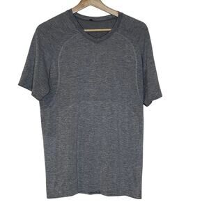 Lululemon  Vent Tech Short Sleeve T-Shirt V-Neck Men's Grey Size‎ S